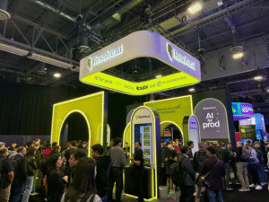 Resolve AI $1B valuation Series A showcased through its autonomous SRE platform at a tech conference