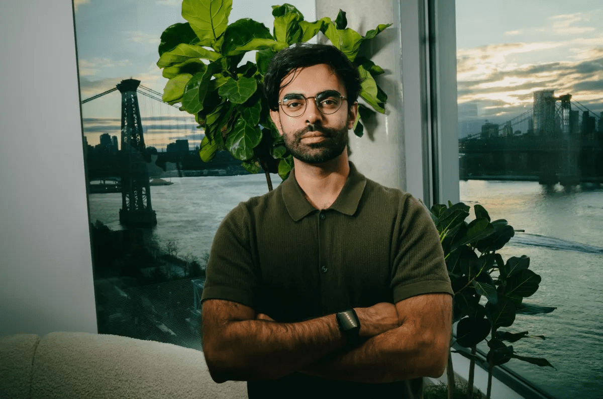 Founder of an AI cybersecurity startup focused on automating digital identity fraud detection and takedown