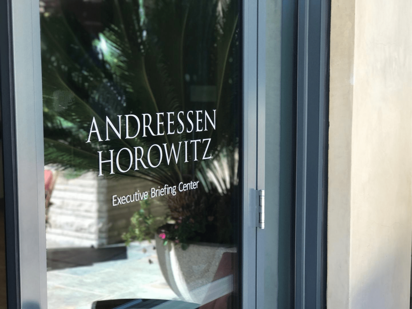 Andreessen Horowitz executive briefing center reflecting the firm’s global venture capital scale and influence