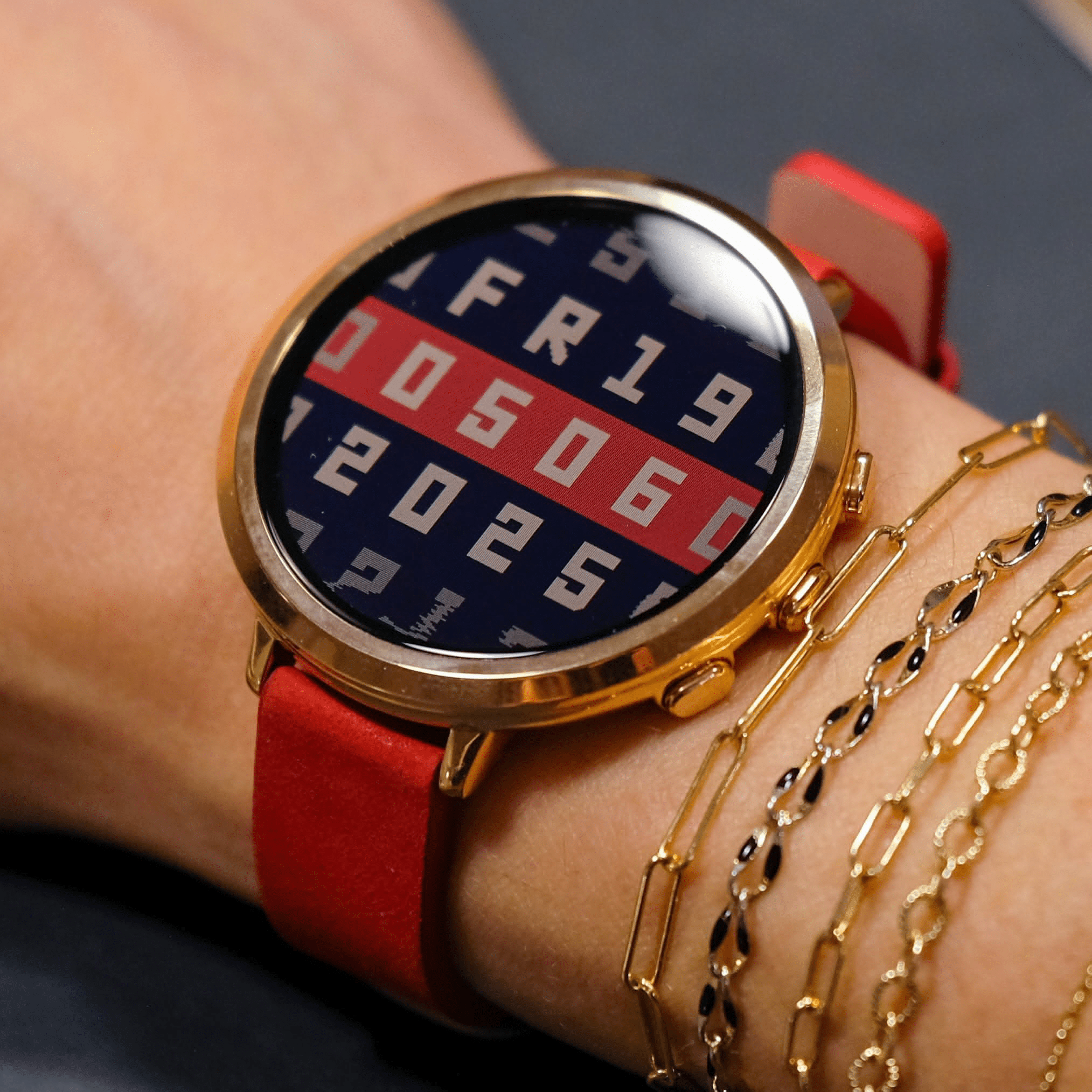 Pebble Round 2 smartwatch with slim round design and e-paper display